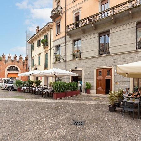 Palazzo Biasini By Postcardsfrom Verona Exterior foto